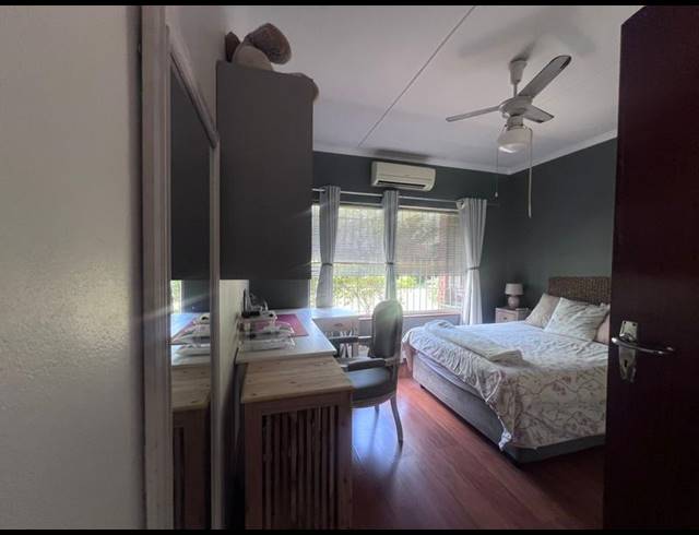 4 BEDROOM HOUSE FOR SALE IN MEER EN SEE